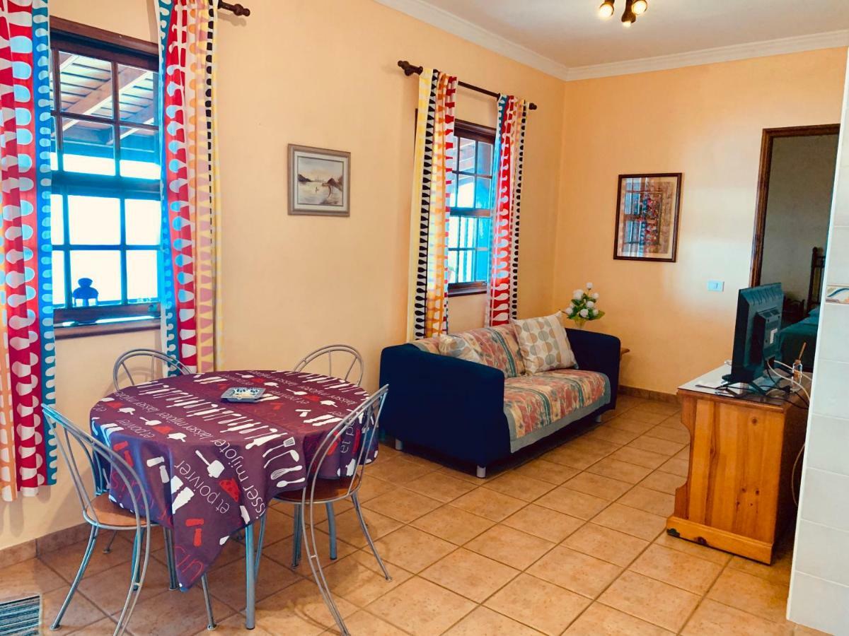 Apartamentos Isla Encantada Puntallana Εξωτερικό φωτογραφία